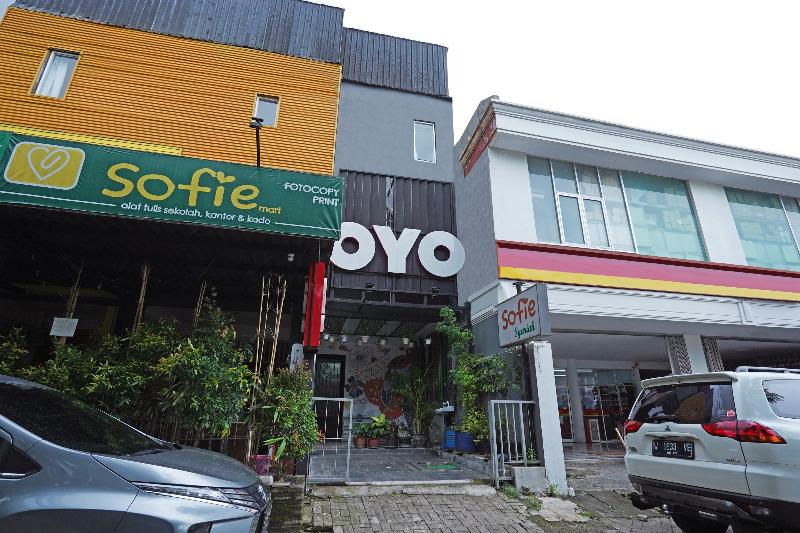 OYO 1043 Sofie Syariah