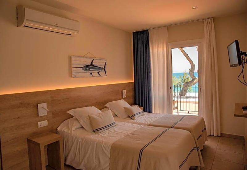 Logis Hotel Tamariu image