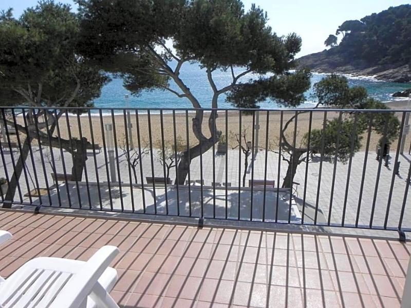 Logis Hotel Tamariu image