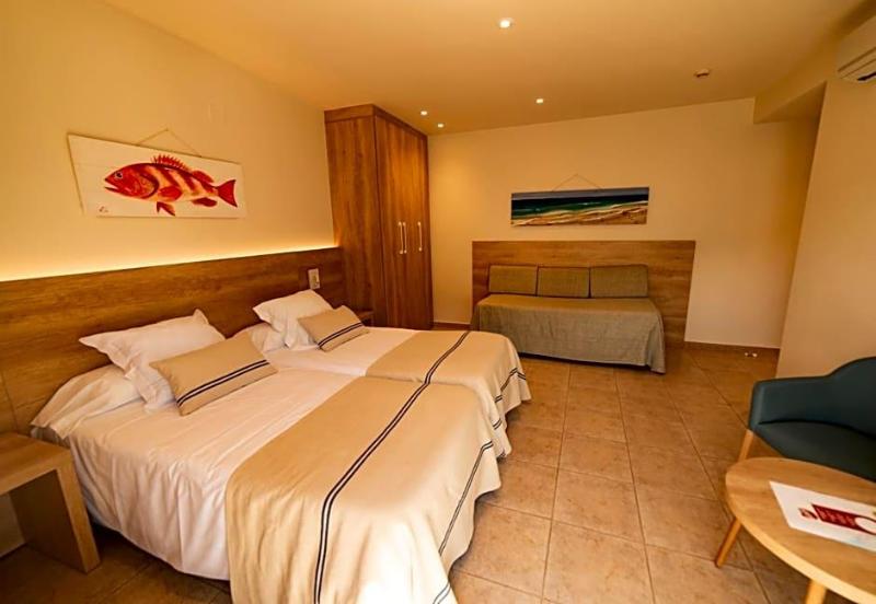 Logis Hotel Tamariu image