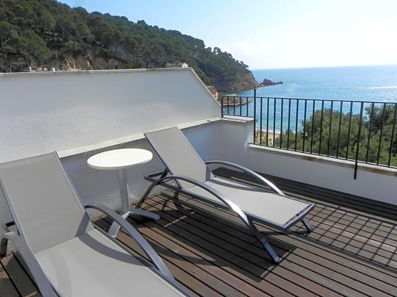 Logis Hotel Tamariu image