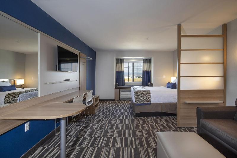Microtel Inn & Suites By Wyndham Loveland image
