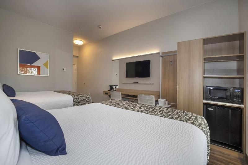 Microtel Inn & Suites By Wyndham Loveland image