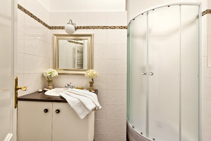 Cathedral Prague Apartments image