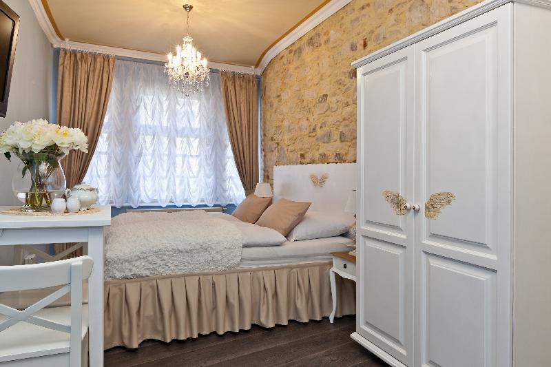 Cathedral Prague Apartments image