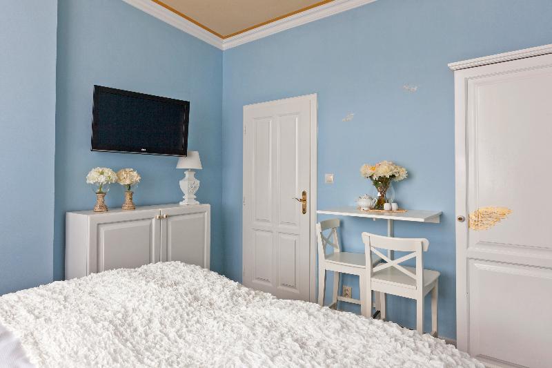Cathedral Prague Apartments image