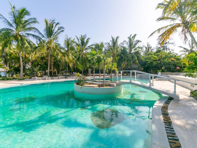 Sun Palm Beach Resort image