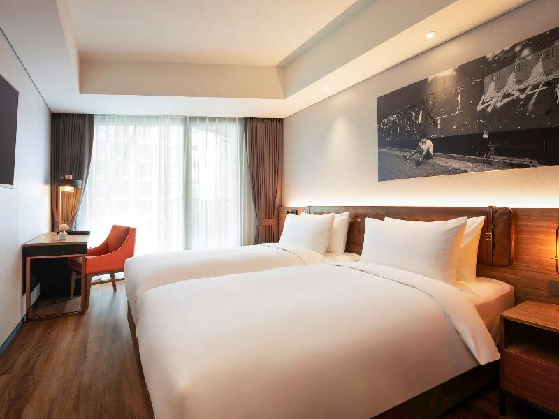 Mercure Ambassador Seoul Hongdae image