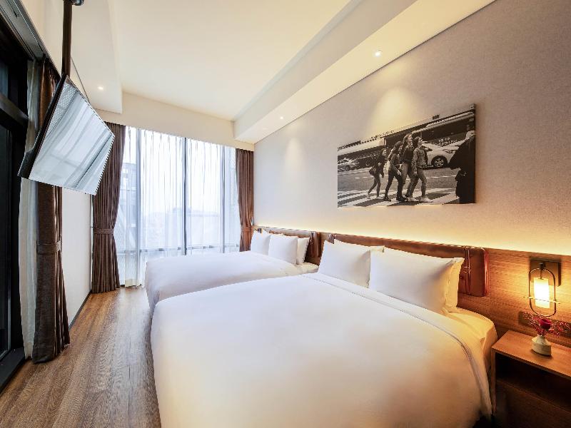 Mercure Ambassador Seoul Hongdae image