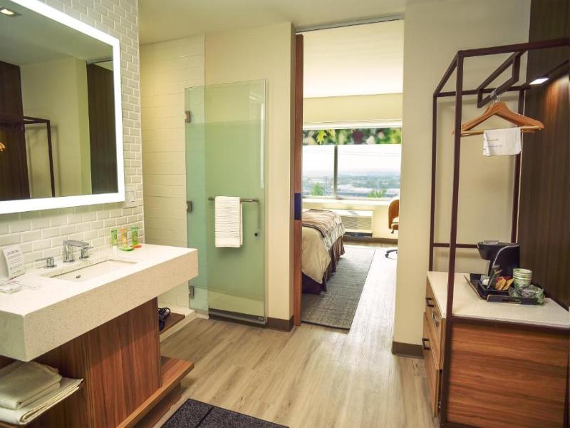 Wyndham Garden North Bergen near Secaucus image