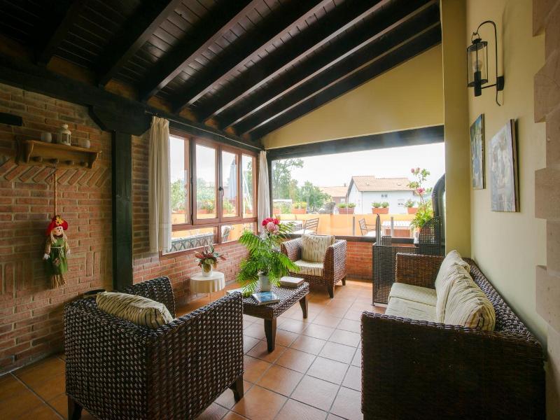 Posada Las Tres Mentiras image