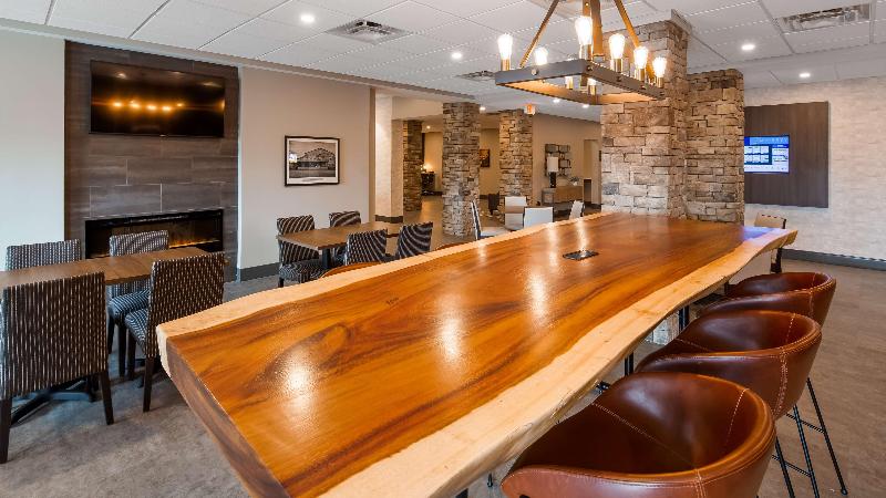 Best Western Plus Lawrenceburg image