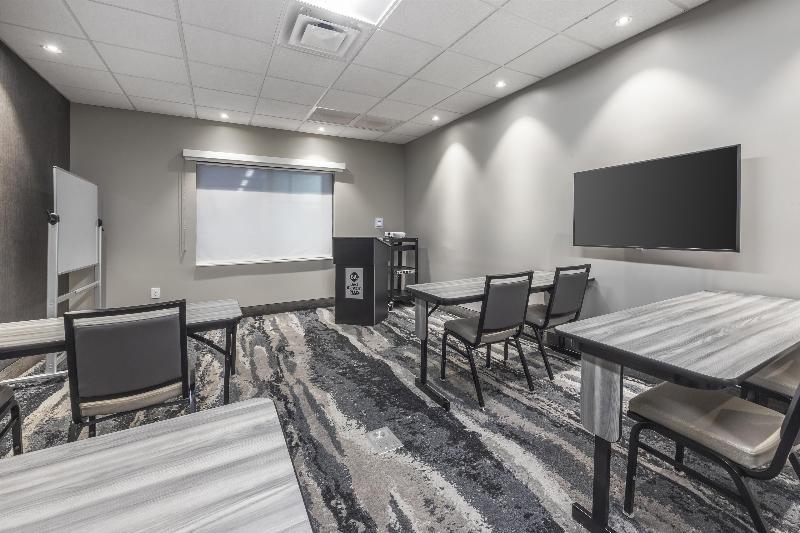 Best Western Plus Lawrenceburg image