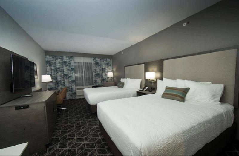 Best Western Plus Lawrenceburg image