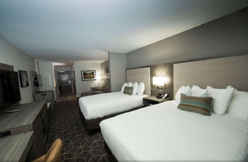 Best Western Plus Lawrenceburg image