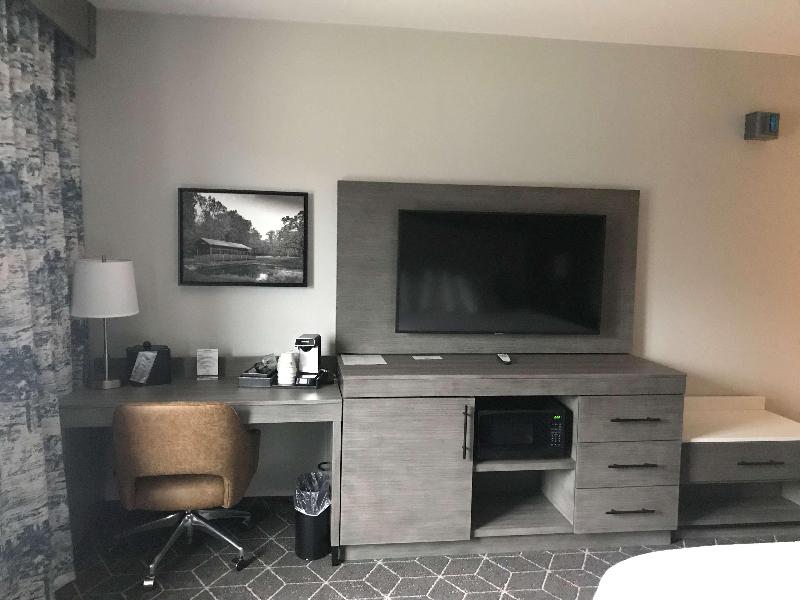 Best Western Plus Lawrenceburg image