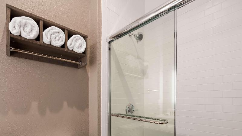 Best Western Plus Lawrenceburg image