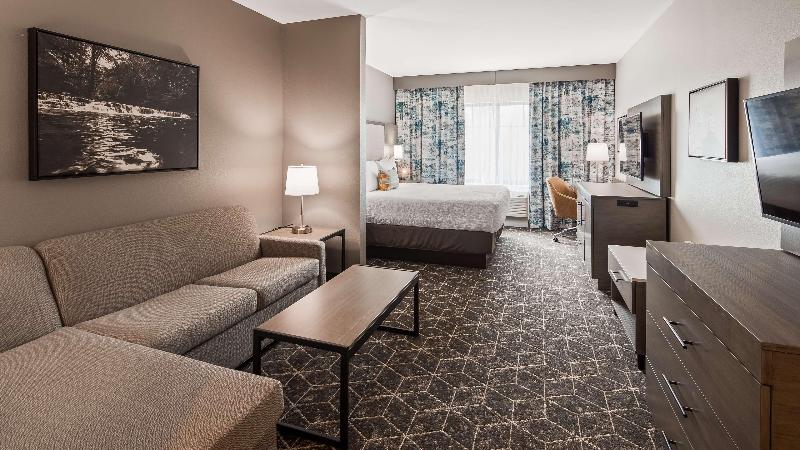 Best Western Plus Lawrenceburg image