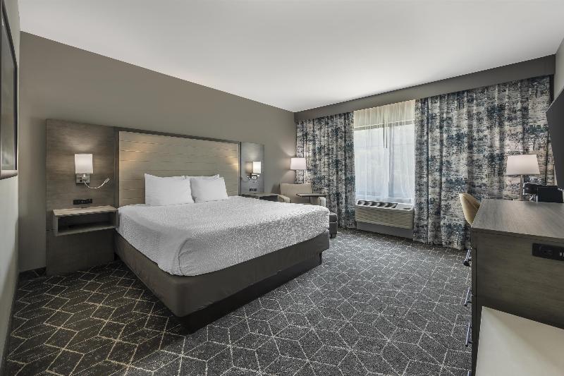 Best Western Plus Lawrenceburg image