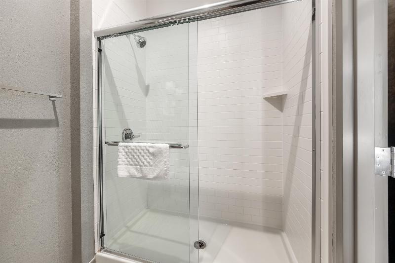 Best Western Plus Lawrenceburg image