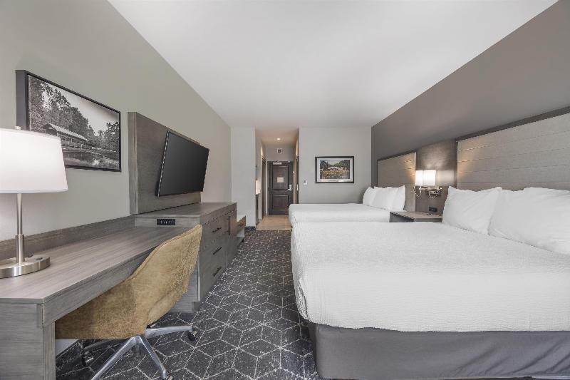 Best Western Plus Lawrenceburg image