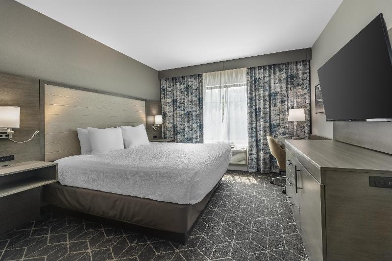 Best Western Plus Lawrenceburg image