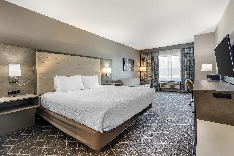Best Western Plus Lawrenceburg image