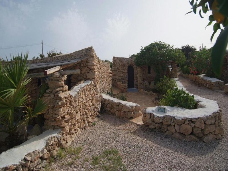 Albergo I Dammusi Di Borgo Cala Creta