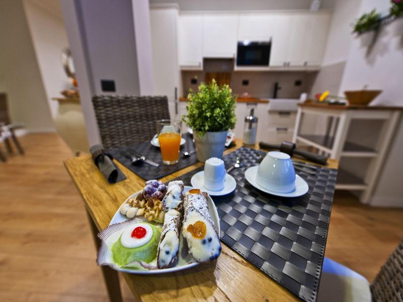 Delle Vittorie Luxury Suites & Rooms image