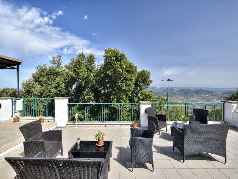 Enis Monte Maccione image