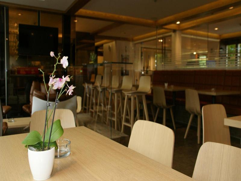 Hotel Engel image