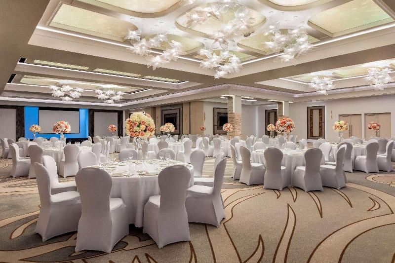 Ramada By Wyndham Ramnicu Valcea image