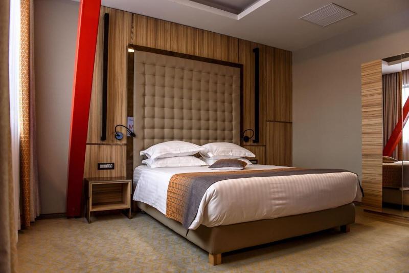 Ramada By Wyndham Ramnicu Valcea image