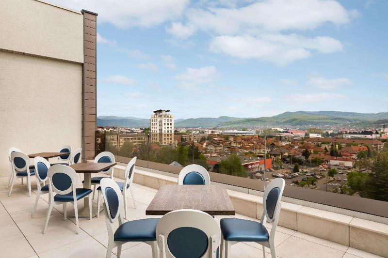 Ramada By Wyndham Ramnicu Valcea image