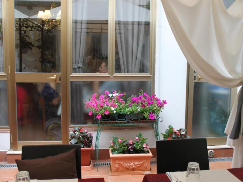 Hotel Dalmazia image