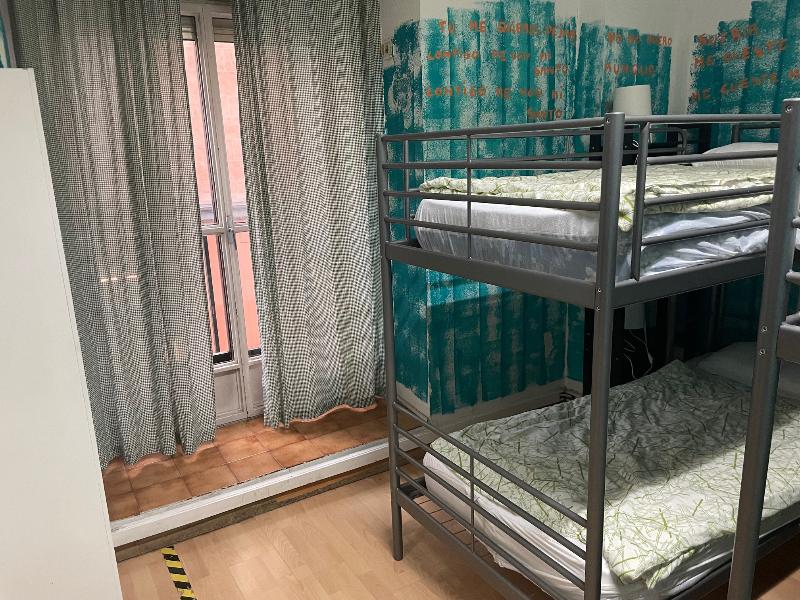 Bed Madrid Hostel image