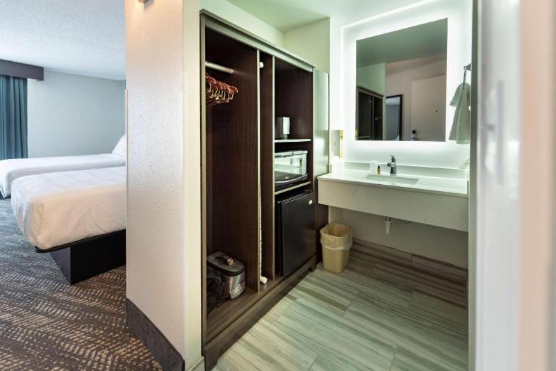 Best Western Plus Wausau Tower Inn image