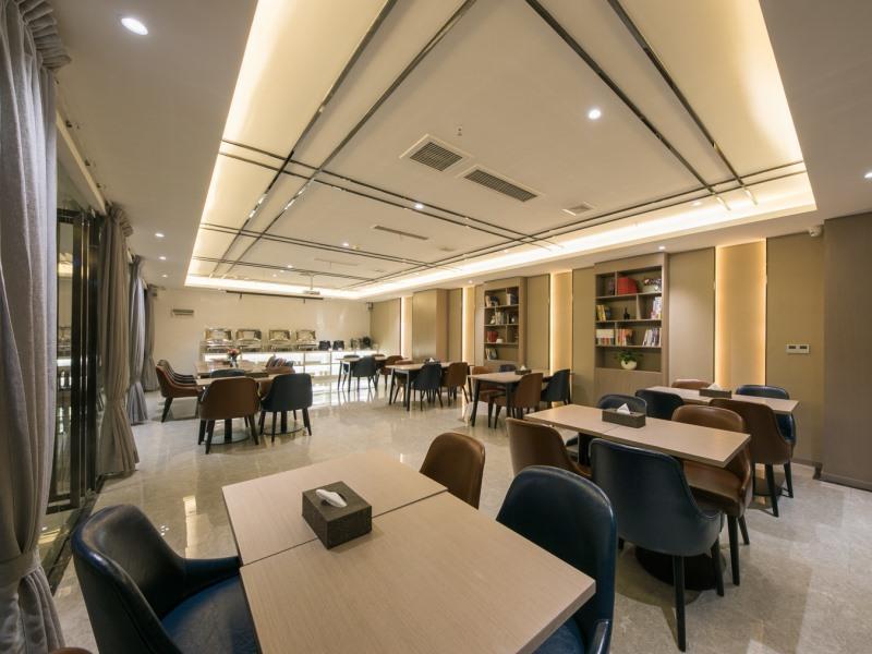 Greentree Alliance Chongqing Nanping Wanda Plaza H