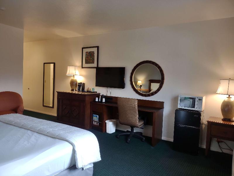 GuestHouse Enumclaw image