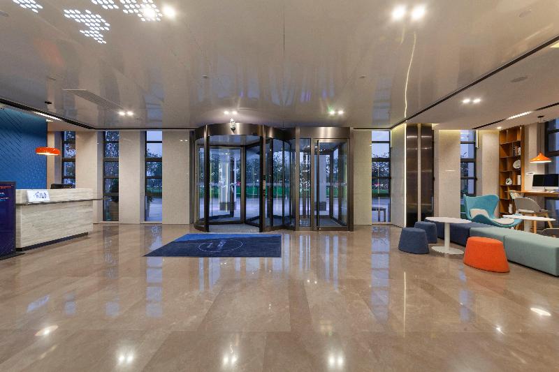 Holiday Inn Express Pinghu image