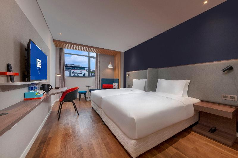 Holiday Inn Express Pinghu image