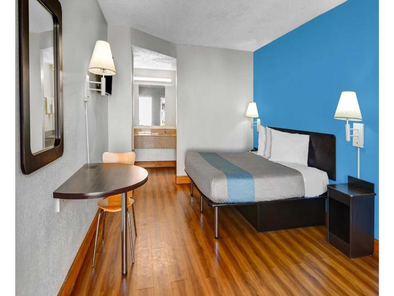 Motel 6 Atlanta, Ga image