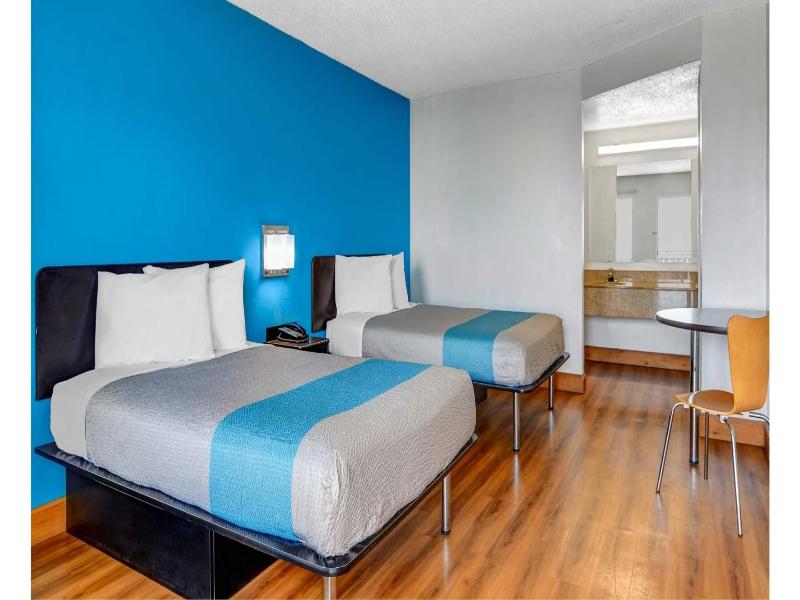 Motel 6 Atlanta, Ga image