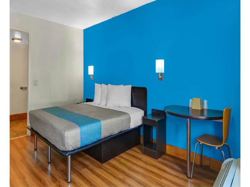Motel 6 Atlanta, Ga image