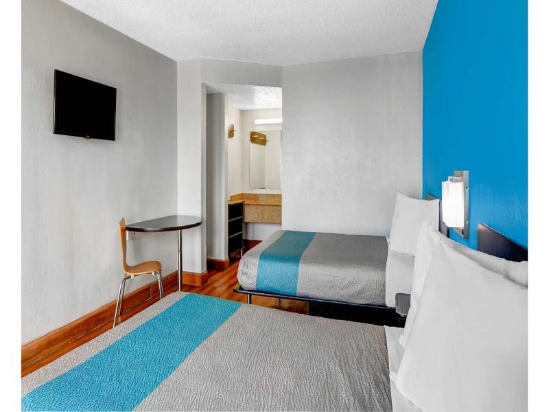 Motel 6 Atlanta, Ga image