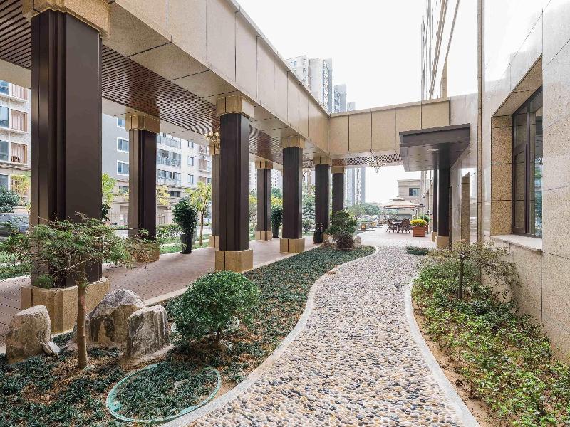 Mercure Changzhou Jintan image