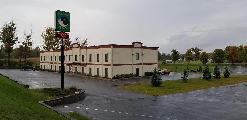 Pleasant Night Inn image