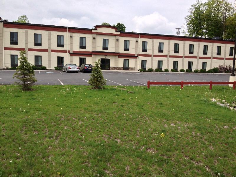 Pleasant Night Inn image
