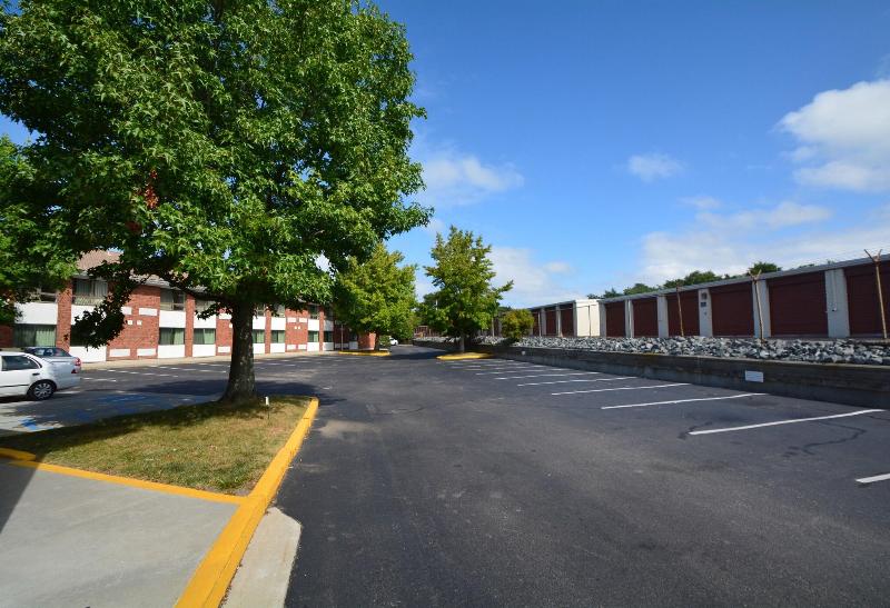 Motel 6 Newport, Ri image