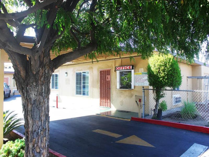 Royla Motel image
